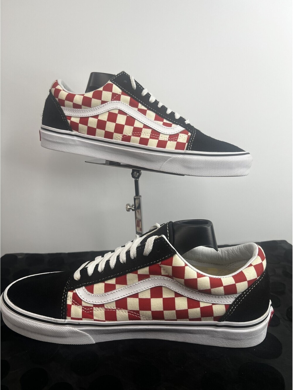 Vans Old Skool Checkerboard Red Black White Men’s 10.5 Women’s 12 Skate Shoes
